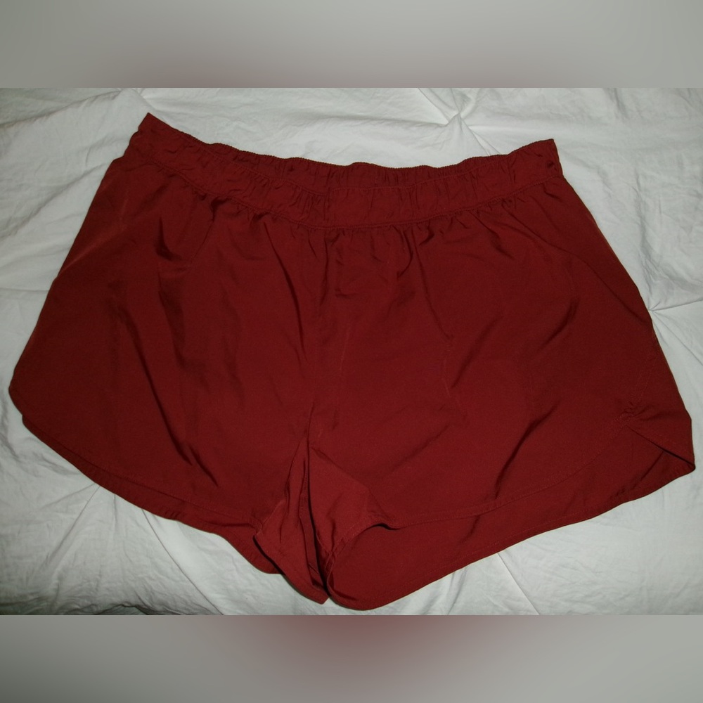 Old Navy Active StretchTech Shorts Lightweight Design